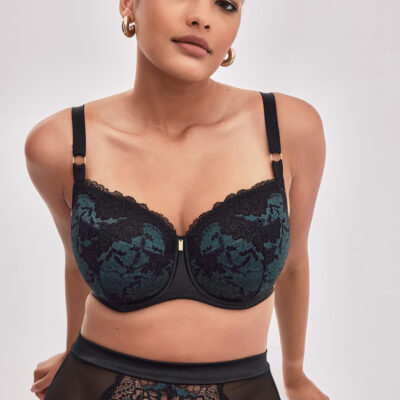 Moon PU big бюст