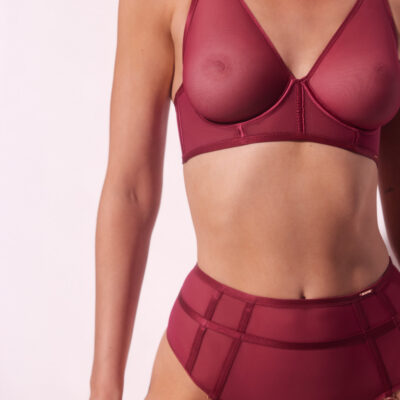 Sono M бюст (фуксия)