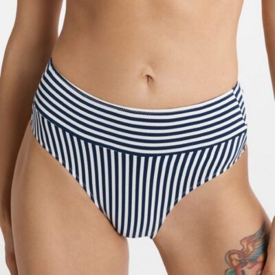 40769 CARI Трусы купальные