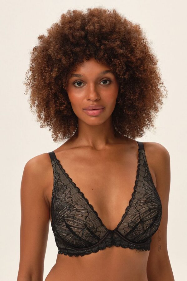 41731 OPRAH/61X Бюст ESOTIQ