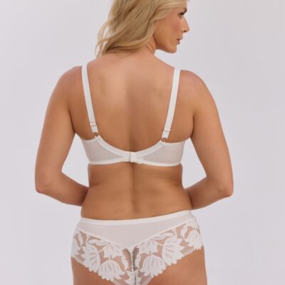 1135 Nike трусы бразильянки (экрю)