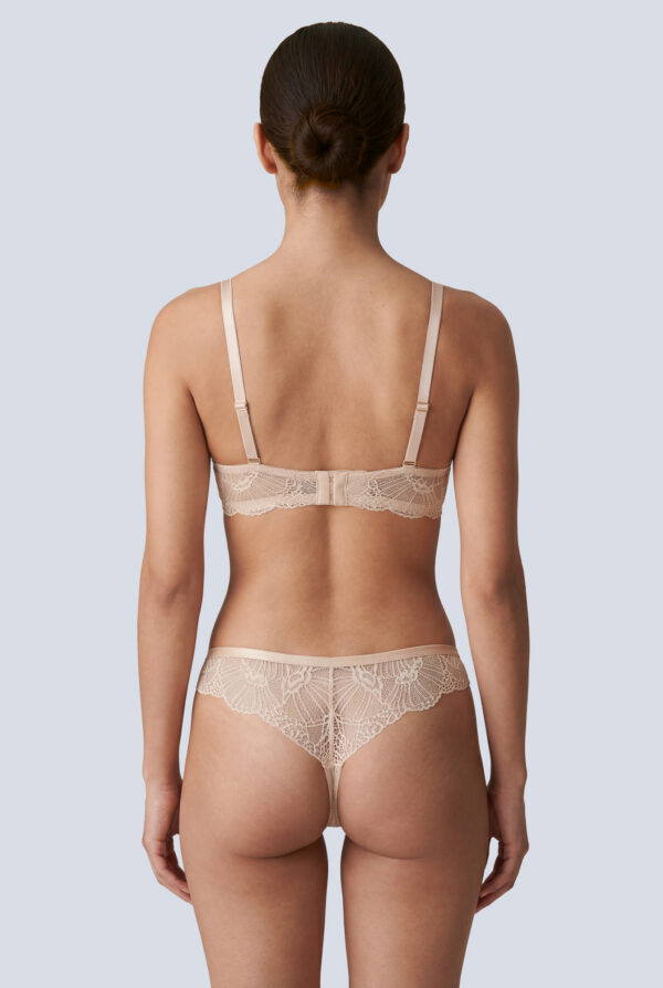 PoshRoutine стринги